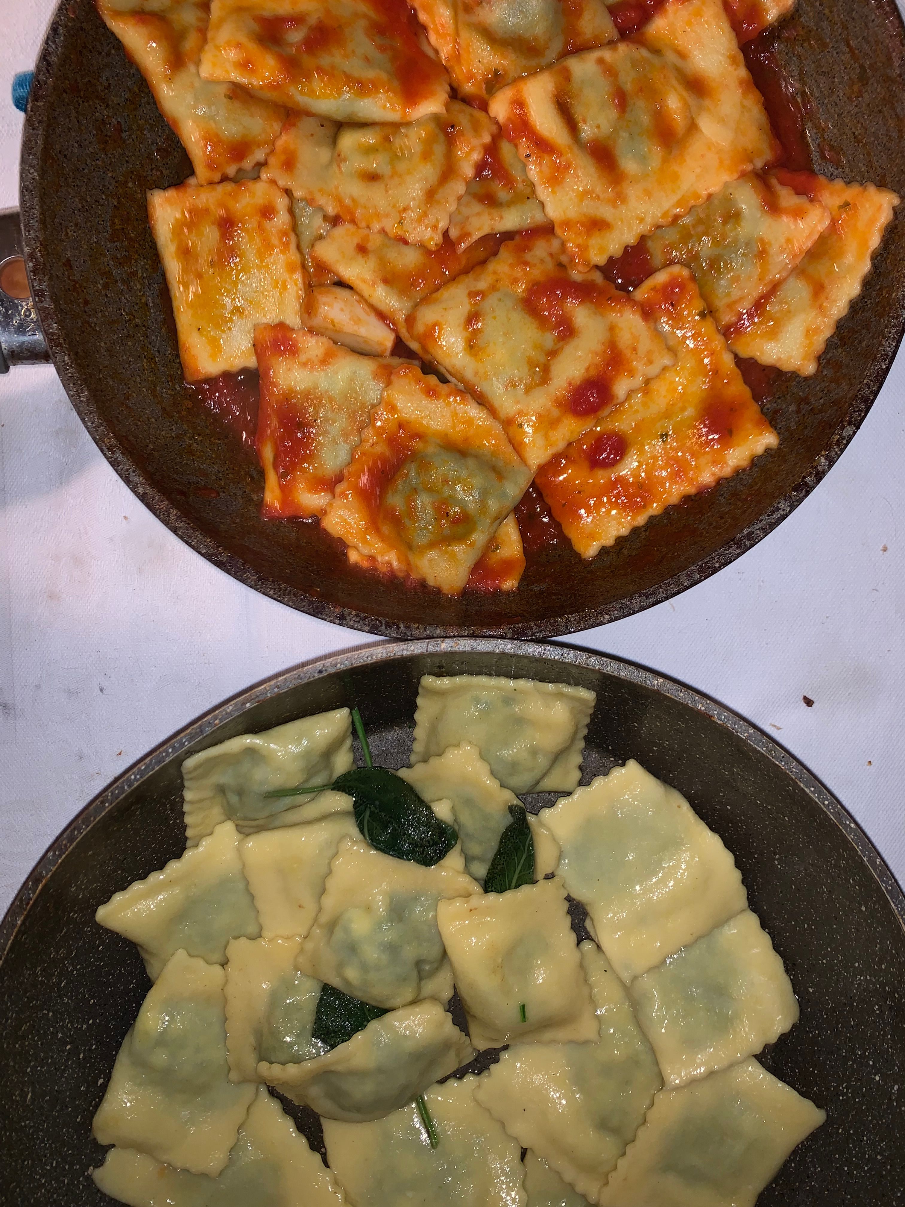 Ravioli al sugo