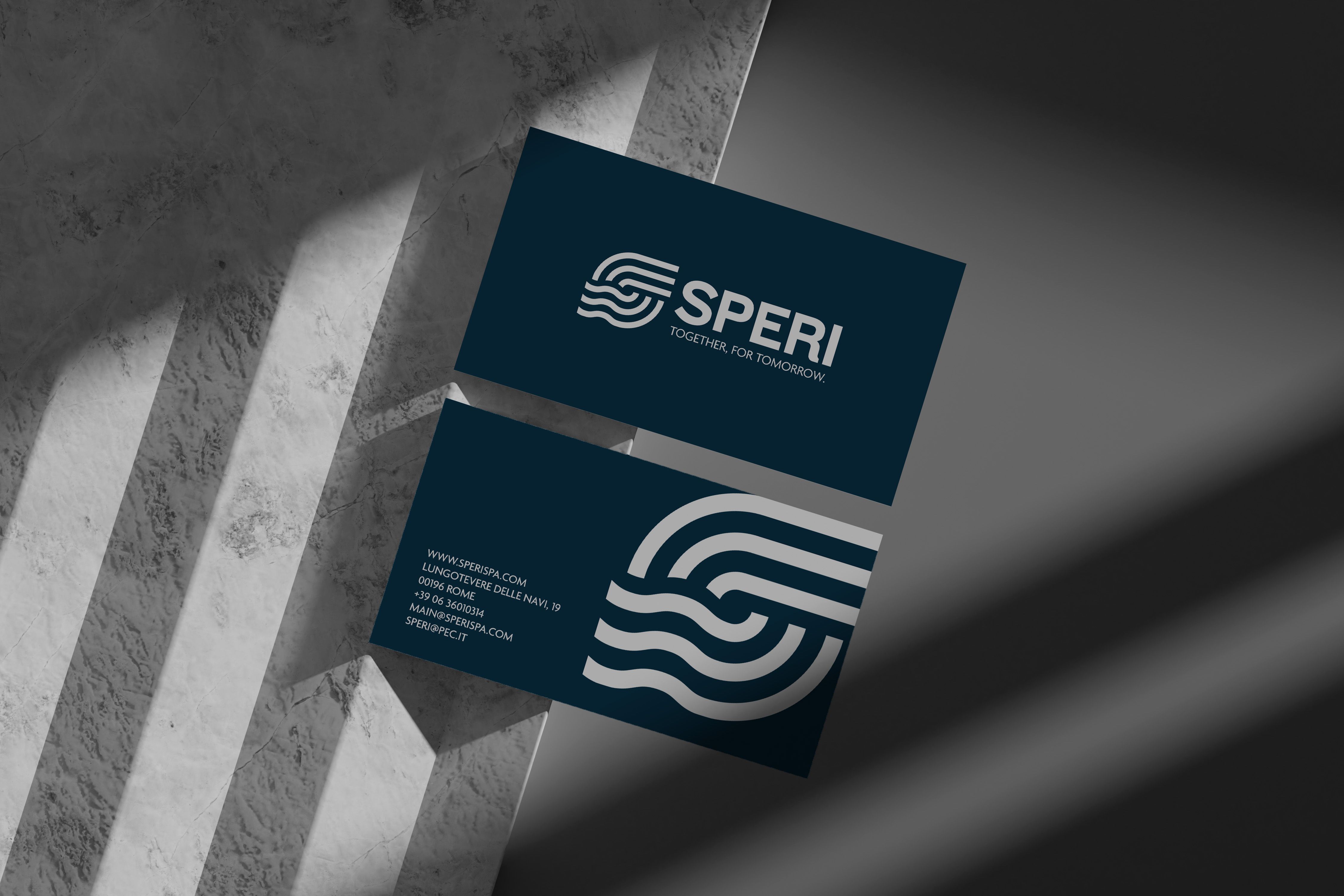 Biglietti da visita Speri nella versione blu notte